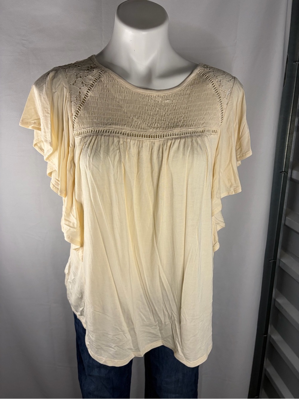 Knox Rose Cream Smocked Yoke Flutter Sleeve Blouse